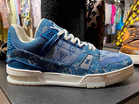 lv trainer denim